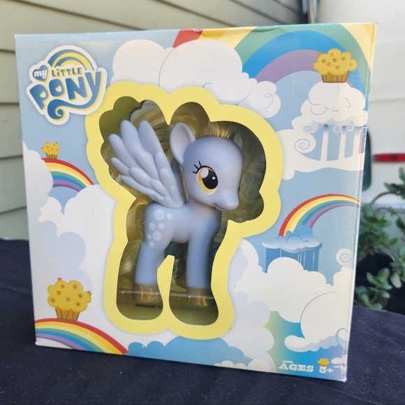 Cartoon Network / Raven Molisee Other - SDCC 2012 Derpy Hooves – Signed by MLP:FiM Storyboard Artist – Includes COA